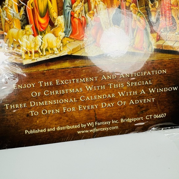 3D Christmas Pop-Up Nativity Advent Calendar Partially Opened. - Picture 3 of 6